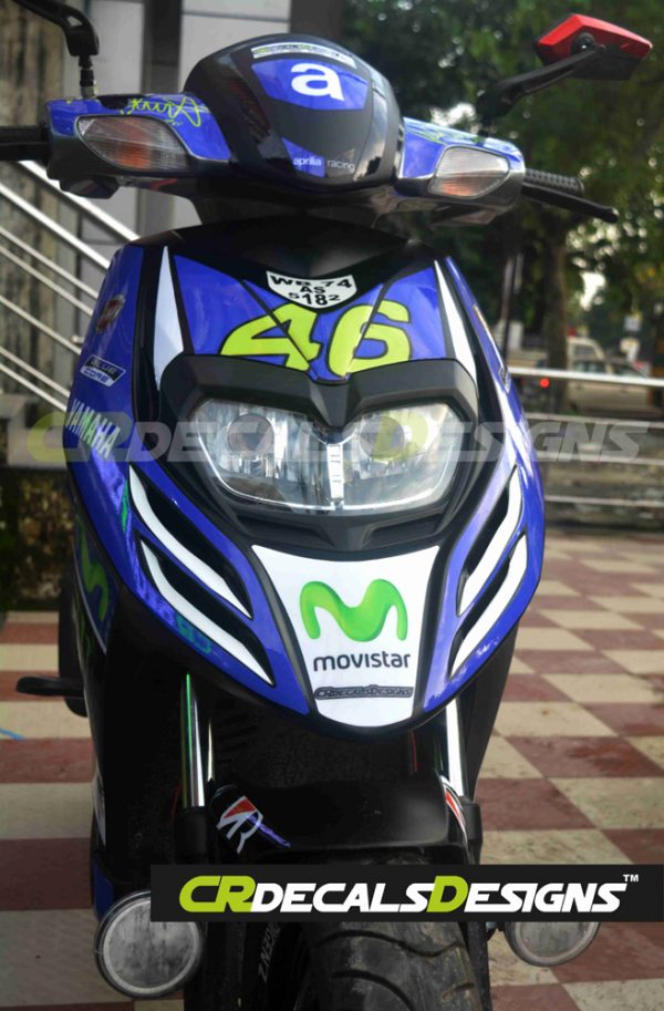 Aprilia movistar Presentation5