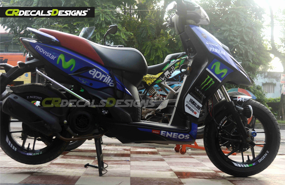 Aprilia movistar Presentation6