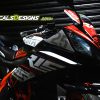 Yamaha r15 Race kit red